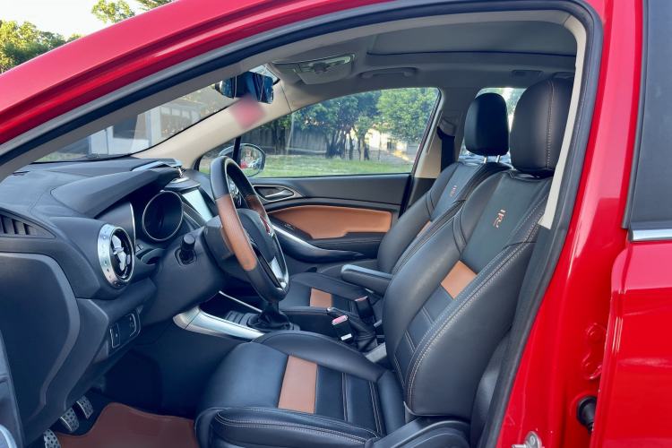 Used BYD Yuan 2016 1.5L Manual Luxury Version
