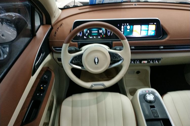 Used ORA Good Cat 2021 400km Standard Range Venus Edition Lithium Iron Phosphate Steering Wheel