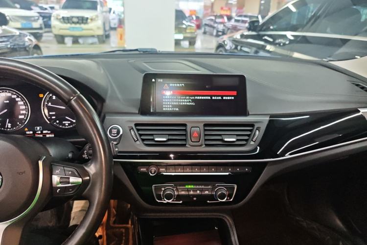 Used BMW 1 Series 2020 120i M Sport Package Center Console