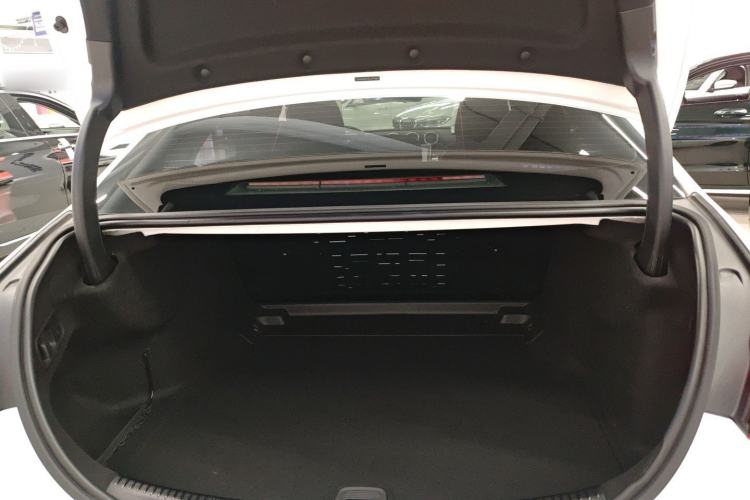 Used Mercedes-Benz C-Class 2024 Restyled C 260 L Sport Edition
