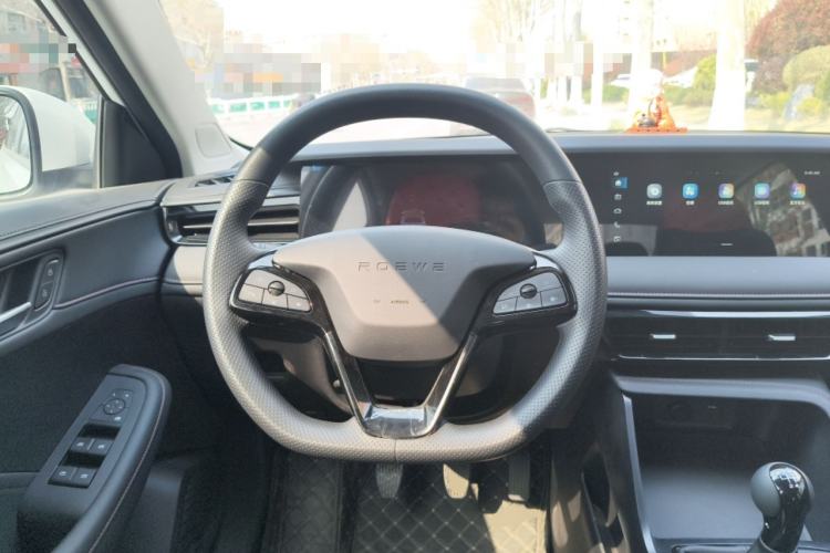 Used Roewe i5 2023 1.5L Manual Comfort Edition