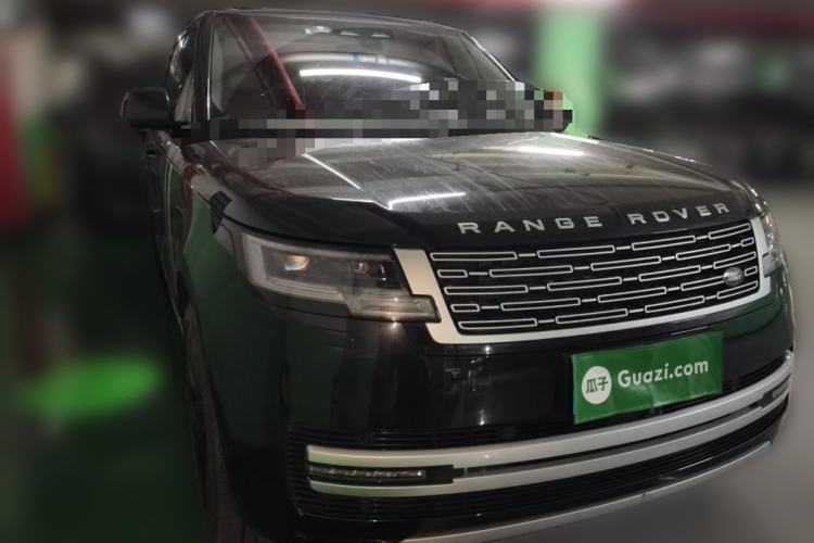 Used Land Rover Range  Front Right 45 Deg