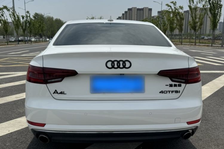 Used Audi A4L 2018 30th Anniversary Edition 40 TFSI Trendy Model Exterior 1