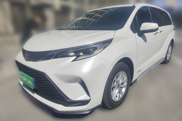 Used Toyota Granvia 2023 2.5L Hybrid Comfort Edition