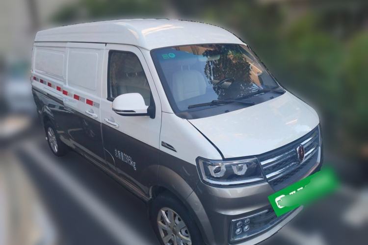 Used Jinbei New Hiace S 2023 1.6L Luxury Cargo Version 2/5-Seater SWD16M
