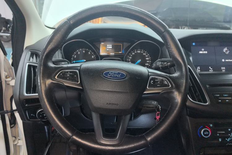 Used Ford Focus 2018 Sedan Classic EcoBoost 180 Automatic Elite Model
