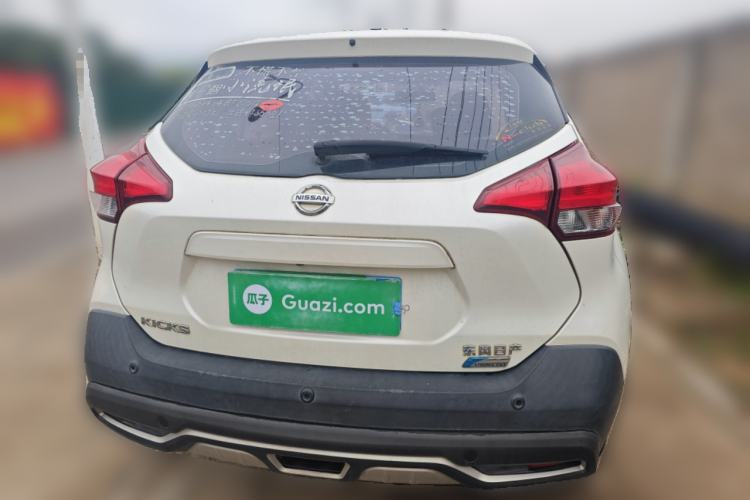 Used Nissan Kicks 2018 1.5L CVT Smart Connect Luxury Edition Rear