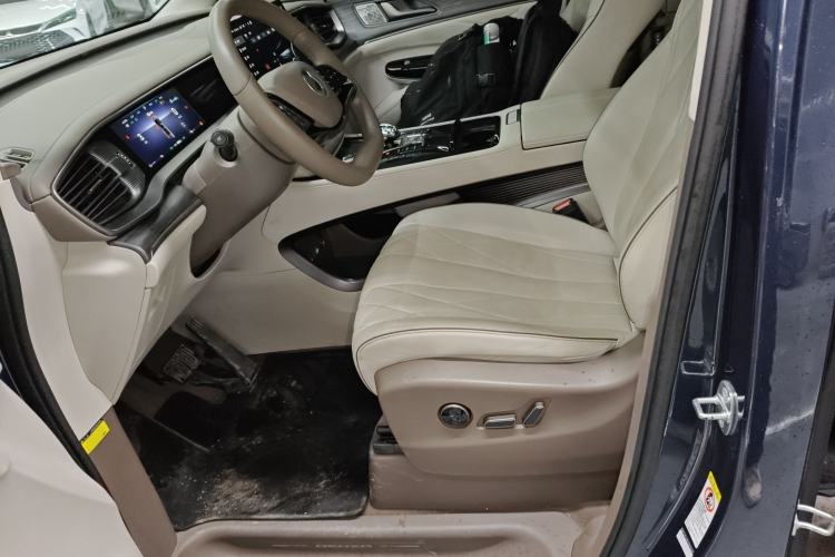 Used Denza D9 2022 DM-i 970 Four-Wheel Drive Flagship Model