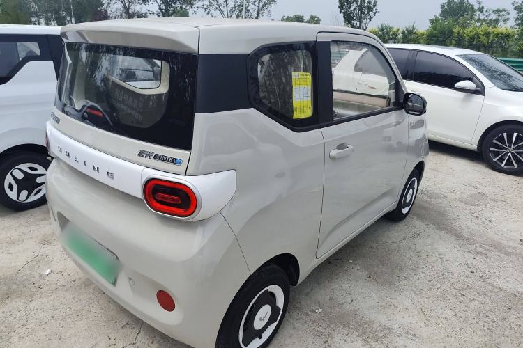 Used Wuling Hongguang MINIEV 2024 3rd Generation 215km Youth Edition
