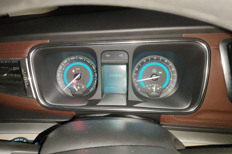 Used Buick GL8 2013 2.4L CT Luxury Business Comfort Edition