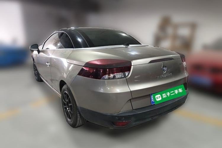 Used Renault Megane 2011 CC 2.0 Fashion Navigation Edition Rear Left 45 Deg