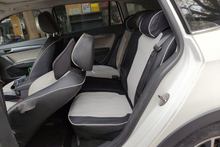 Used Volkswagen Cross Lavida 2014 1.4TSI DSG Left Rear Seat