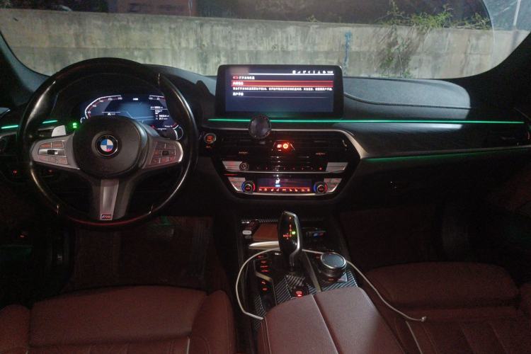 Used BMW 5 Series 2023 530Li Luxury Edition M Sport Package Interior 2