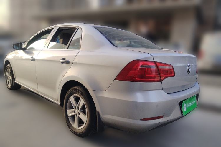 Used Volkswagen Bora 2013 1.6L Manual Fashion Edition
