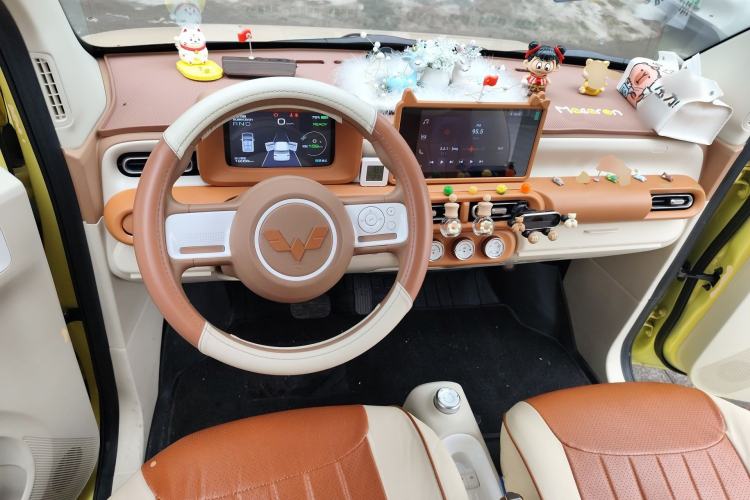 Used Wuling Hongguang MINIEV 2024 3rd Generation 215km Advanced Version