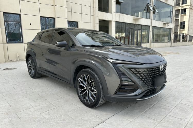 Used CHANGAN UNI-T 2022 1.5T Prestige Version Exterior 3