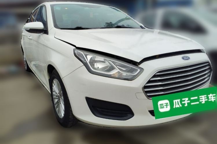 Used Ford Escort 2017 1.5L Manual Comfort Model Front Right 45 Deg