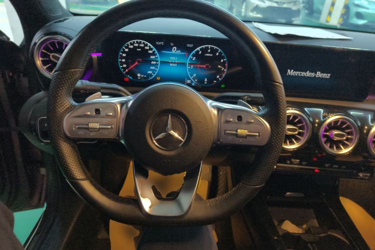 Used Mercedes-Benz A-Class 2021 A 200 L Sport Sedan Fashion Model