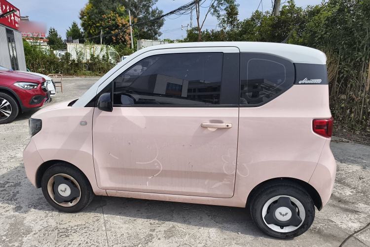 Used Wuling Hongguang MINIEV 2022 Macaron Premium Model – Lithium Iron Phosphate