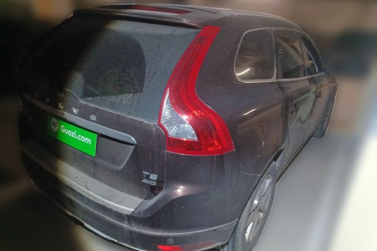 Used Volvo XC60 2017 T5 AWD Smart Upgrade Model