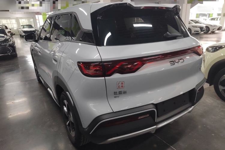 Used BYD Yuan UP 2025 Intelligent Driving Version 401 km Leading Edition
