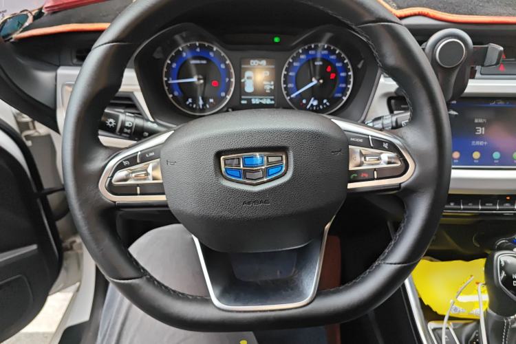 Used Geely Auto Vision X3 2019 Upgraded Model 1.5L CVT Elite Version