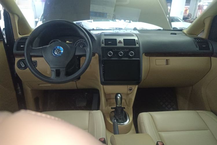 Used Volkswagen Touran 2013 1.4T DSG Comfort Edition 5-Seater
