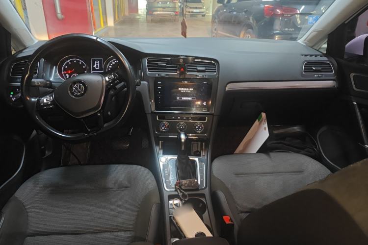 Used Volkswagen Golf 2020 Zhiai Edition 280TSI DSG Comfort Model