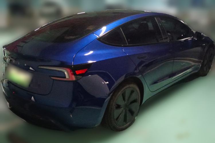 Used Tesla Model 3 2023 Rear-Wheel-Drive Version
