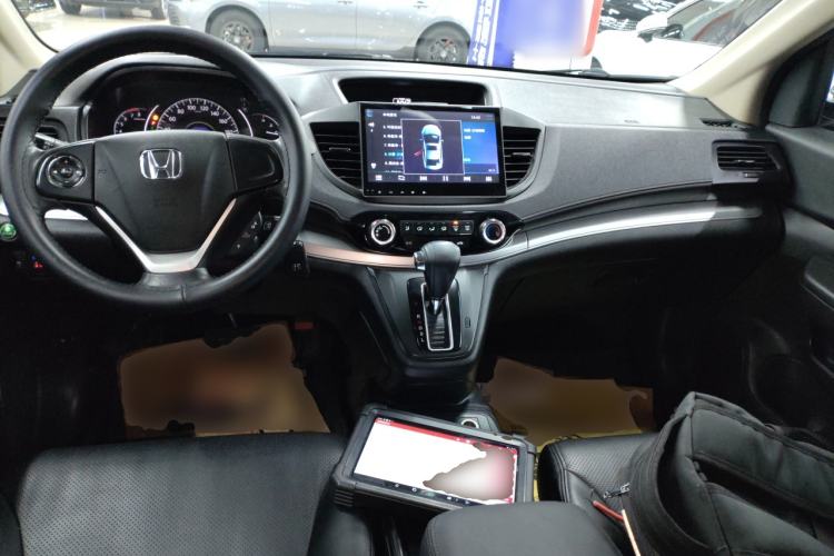 Used Honda CR-V 2016 2.0L Two-Wheel Drive Classic Edition