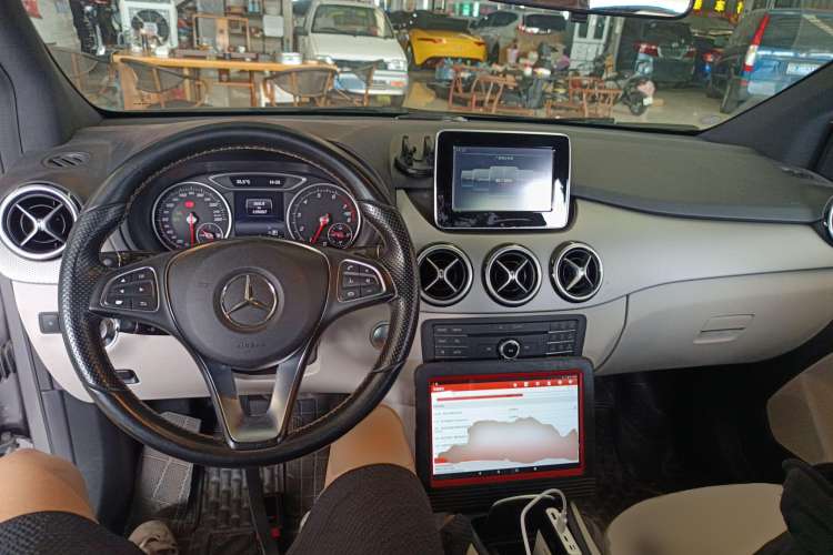 Used Mercedes-Benz B-Class 2015 B 200 Sport Edition