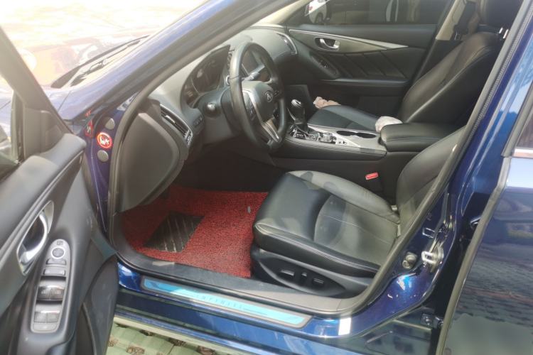 Used Infiniti Q50L 2018 2.0T Enjoyment Version China V Standard Driver Seat