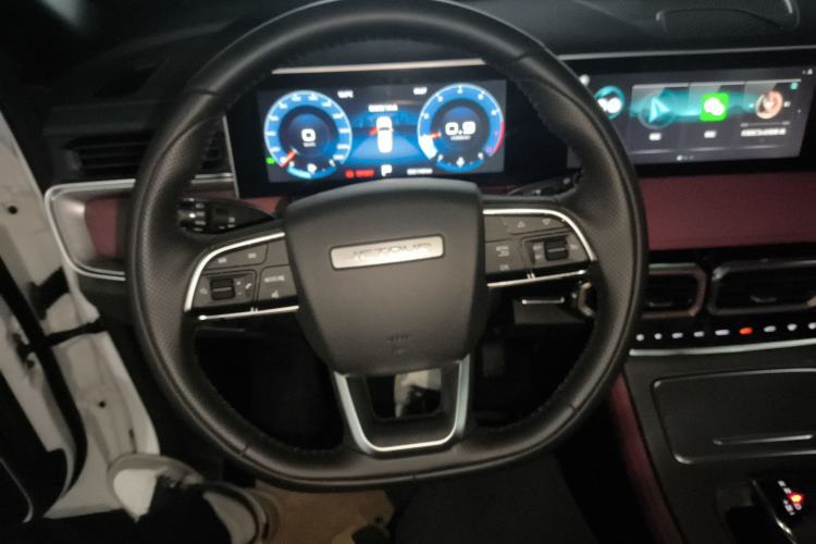 Used JETOUR X70 PLUS 2024 Champion Edition 1.5T DCT Champion PRO 5-Seater
