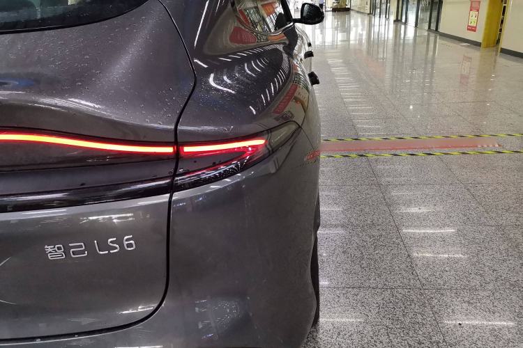 Used IM LS6 2023 Max Standard Edition