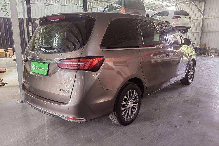 Used Buick GL8 2021 Land Cruiser Executive Class 652T Comfort Model