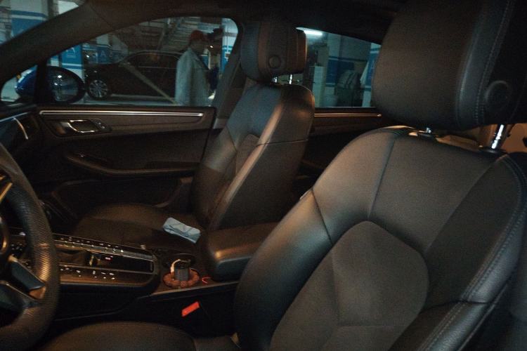 Used Porsche Macan 2016 Macan 2.0T Left Front Seat