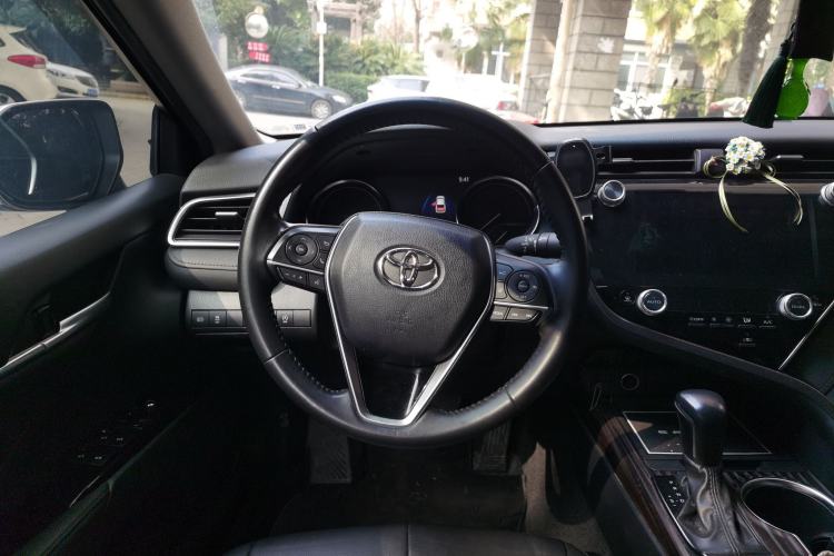 Used Toyota Camry 2019 2.5G Luxury Edition China VI Standard