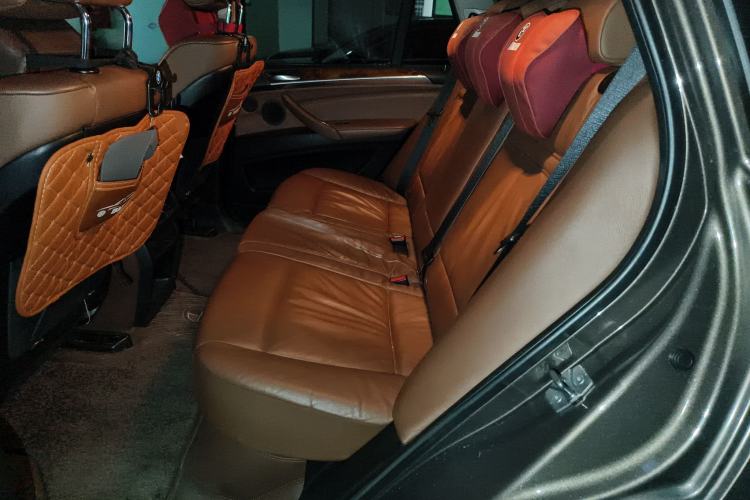 Used BMW X5 2011 xDrive35i Leading Model