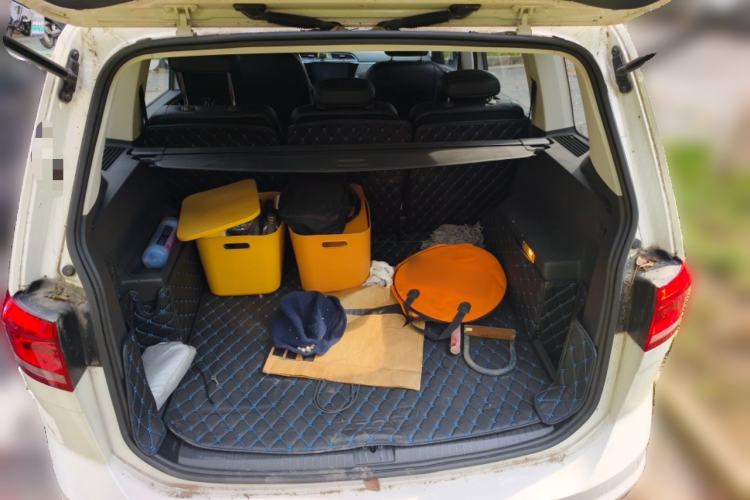 Used Volkswagen Touran 2016 Volkswagen Touran L 280TSI Manual Trend Edition
