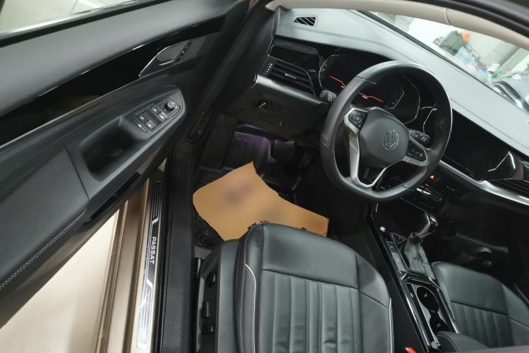 Used Volkswagen Passat 2022 330TSI Starry Elite Edition Driver Seat