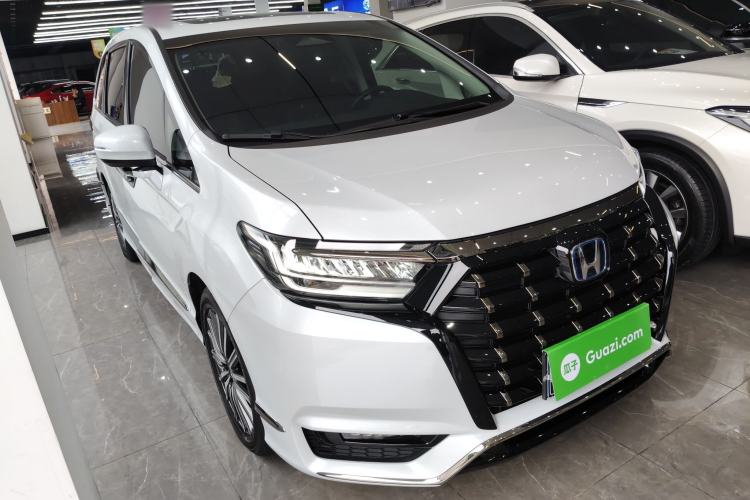 Used Honda Elysion 2024 2.0L eHEV Luxury Edition
