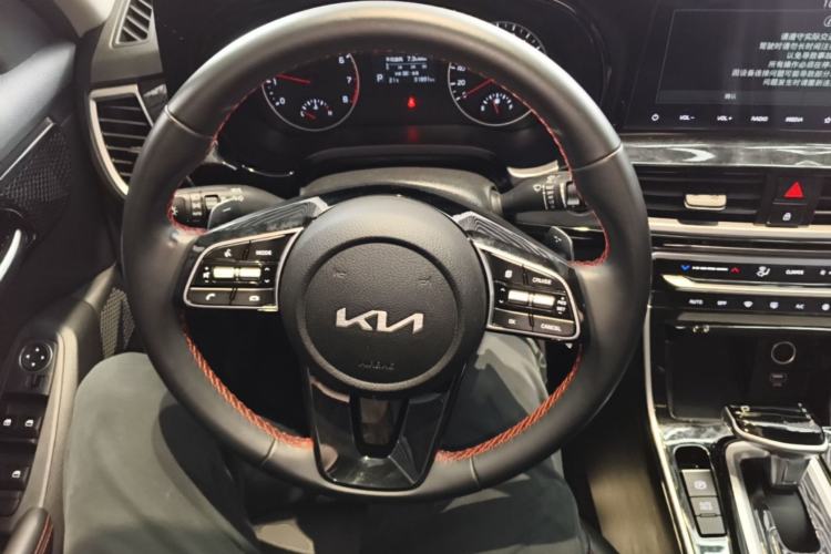 Used Kia KX3 2021 1.5L CVT Trend Edition Steering Wheel