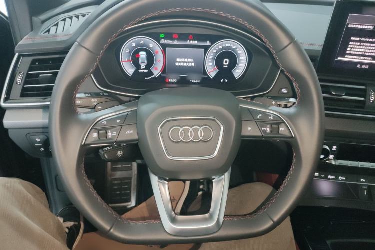 Used Audi Q5L 2025 40 TFSI Luxury Dynamic Edition
