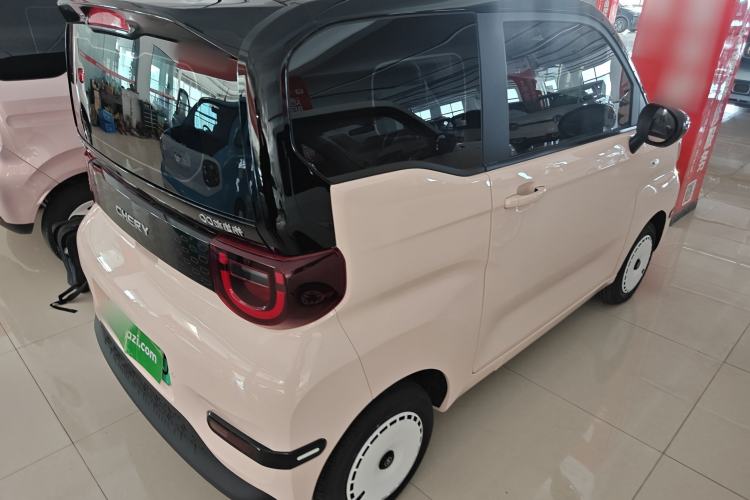 Used Chery QQ Ice Cream 2025 205km Qi Energy Version Rear Right 45 Deg