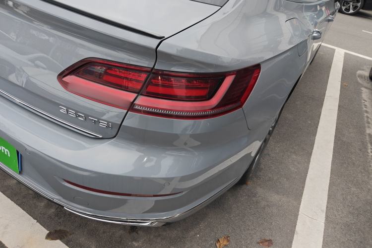 Used Volkswagen FAW-Volkswagen CC 2023 380TSI Striking Edition Exterior 3