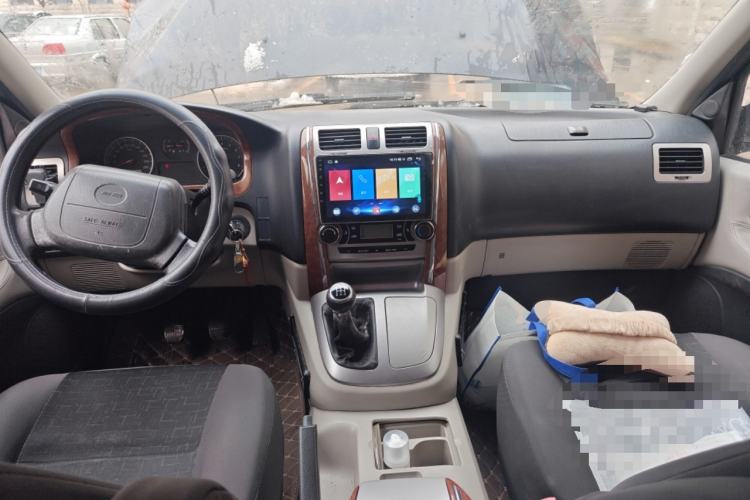 Used Jinbei Grace 2016 2.2L Classic Edition Standard Version Long Wheelbase 10 Seats
