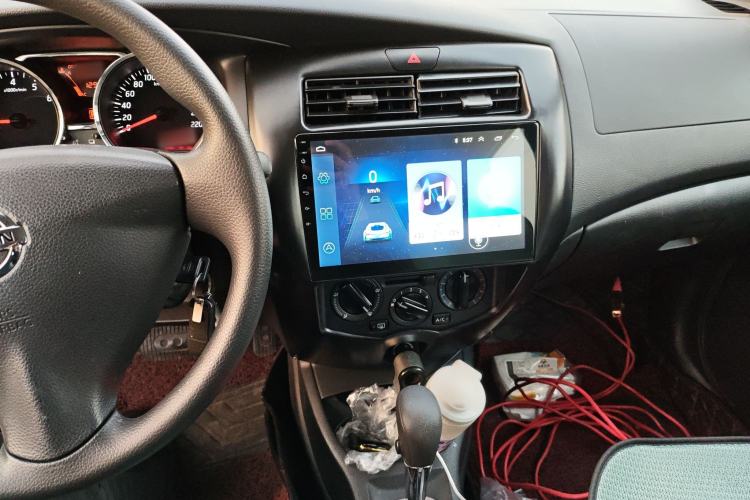 Used Nissan Livina 2015 1.6XE CVT Comfort Edition Audio And AC Panel