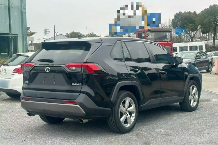 Used Toyota RAV4 2020 2.0L CVT Two-Wheel Drive Fashion Edition
