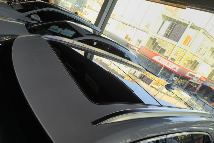 Used Cadillac XT4 2023 28T Two-Wheel Drive Prestige Version