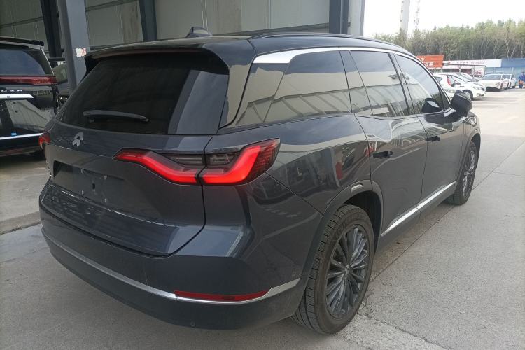 Used Nio ES8 2022 100kWh Signature Edition Six-Seater Rear Right 45 Deg